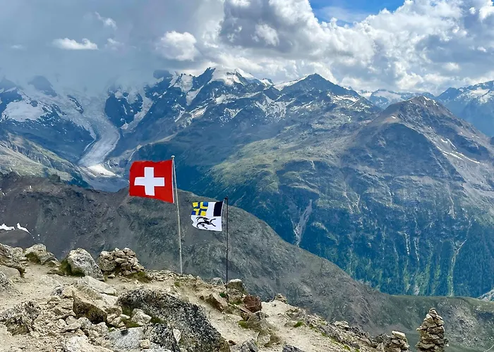 Swiss Me Up! Appartement Pontresina